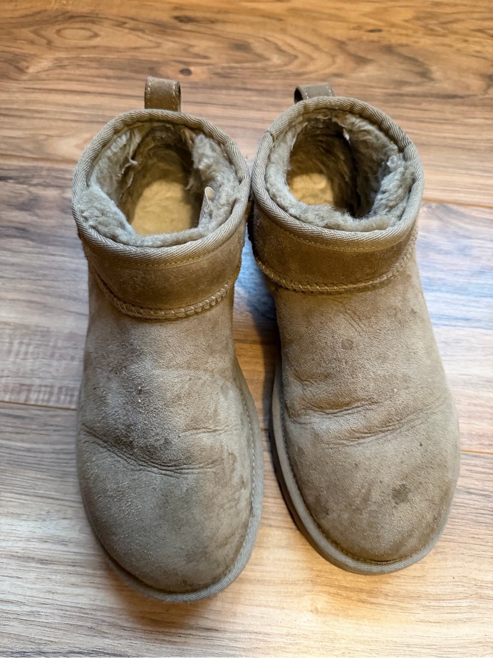 UGG Short Shearling Ankle Boots in Chestnut Brown